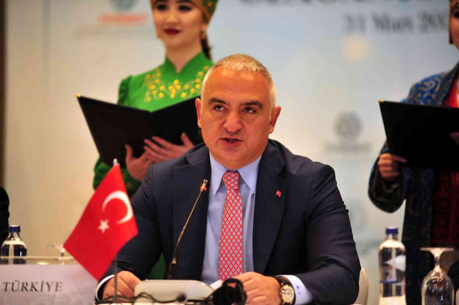 TÜRKSOY Genel Sekreterliği görevine Sultan Rayev’in oy birliği ile seçilirken, Azerbaycan’ın Şuşa kenti de ‘2023 Türk Dünyası Kültür Başkenti ...