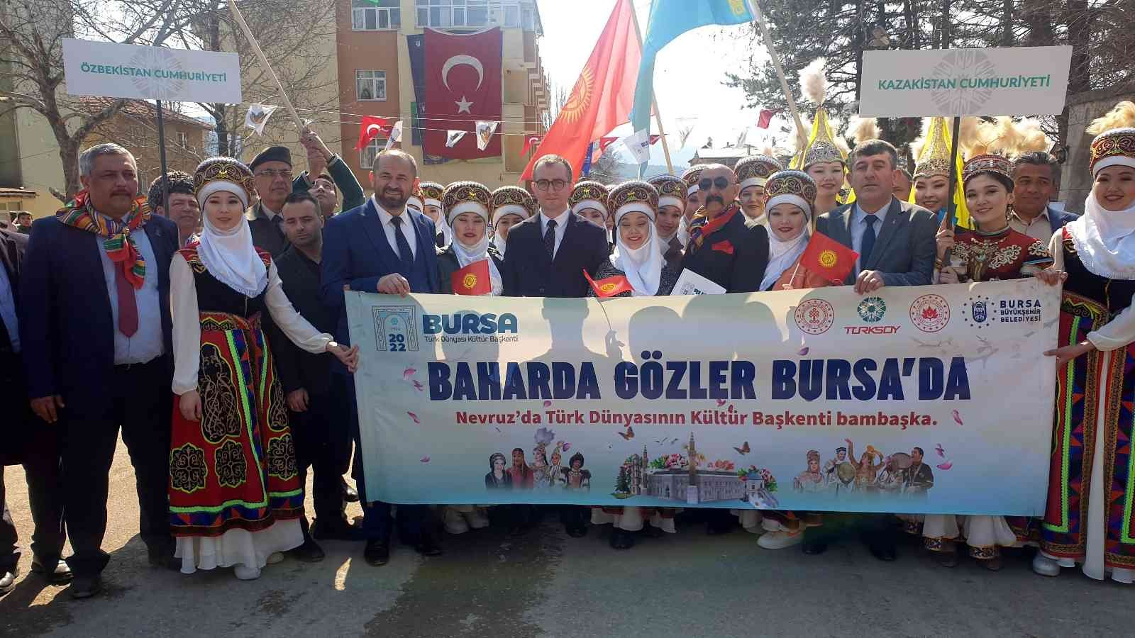 Türk Dünyası’nın Kültür Başkenti ilan edilen Bursa’da nevruz coşkusu yaşanıyor. Orhaneli ilçesinde düzenlenen nevruz programına yoğun ilgi ...