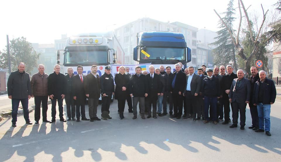 Rusya’nı savaş açtığı Ukrayna’ya Edirne’nin Uzunköprü ilçesinden iki tır insani yardım malzemesi yola çıktı. Rusya’nın askeri harekat başlattığı ...