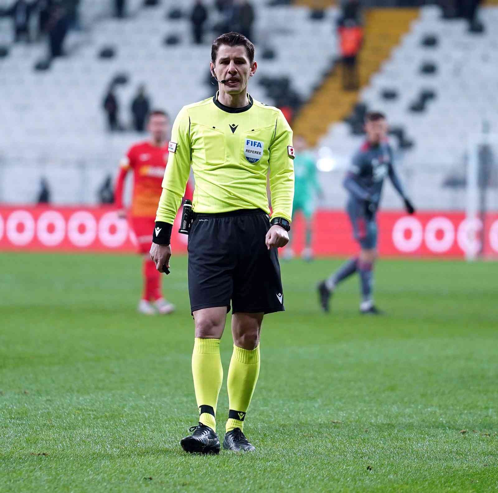 Ziraat Türkiye Kupası Çeyrek Final maçında Beşiktaş sahasında karşılaştığı Kayserispor’a 2-1 mağlup oldu ve elendi. Kayserispor yarı finalde ...