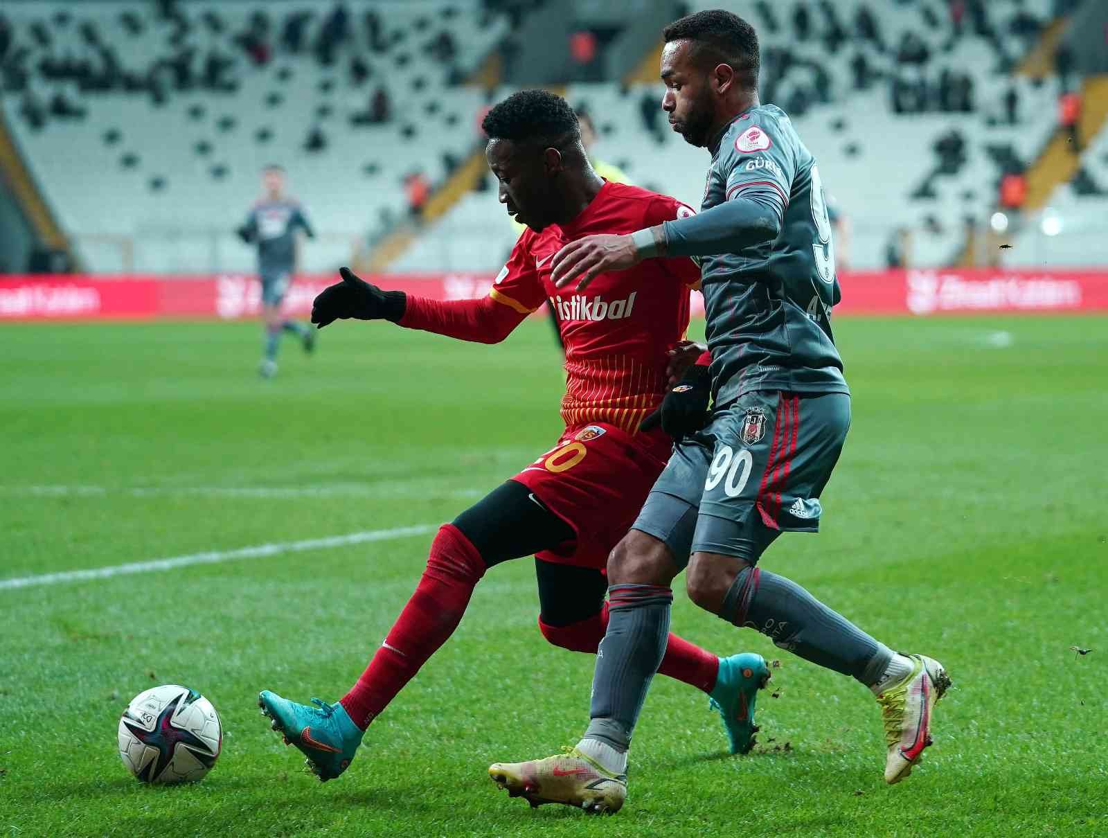 Ziraat Türkiye Kupası Çeyrek Final maçında Beşiktaş sahasında karşılaştığı Kayserispor’a 2-1 mağlup oldu ve elendi. Kayserispor yarı finalde ...