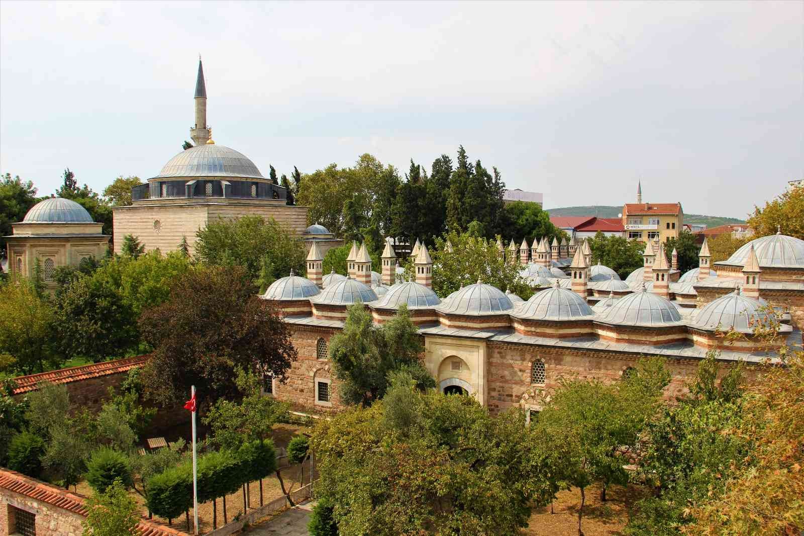 Kocaeli’nin Gebze ilçesinde 1523 yılında yaptırılan, Anadolu’ya geçmek isteyen kervan ve hacıların dinlenmek için kullandığı Çoban Mustafa Paşa ...