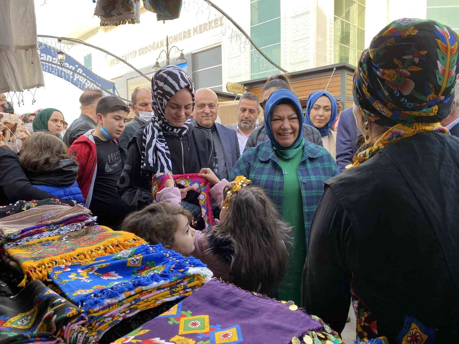 Sancaktepe’de Ramazan ayı boyunca açık olacak Asırlık Lezzetler ve El Sanatları Çarşısı’nın açılışı, Ramazan ayının ilk günü Belediye Başkanı ...