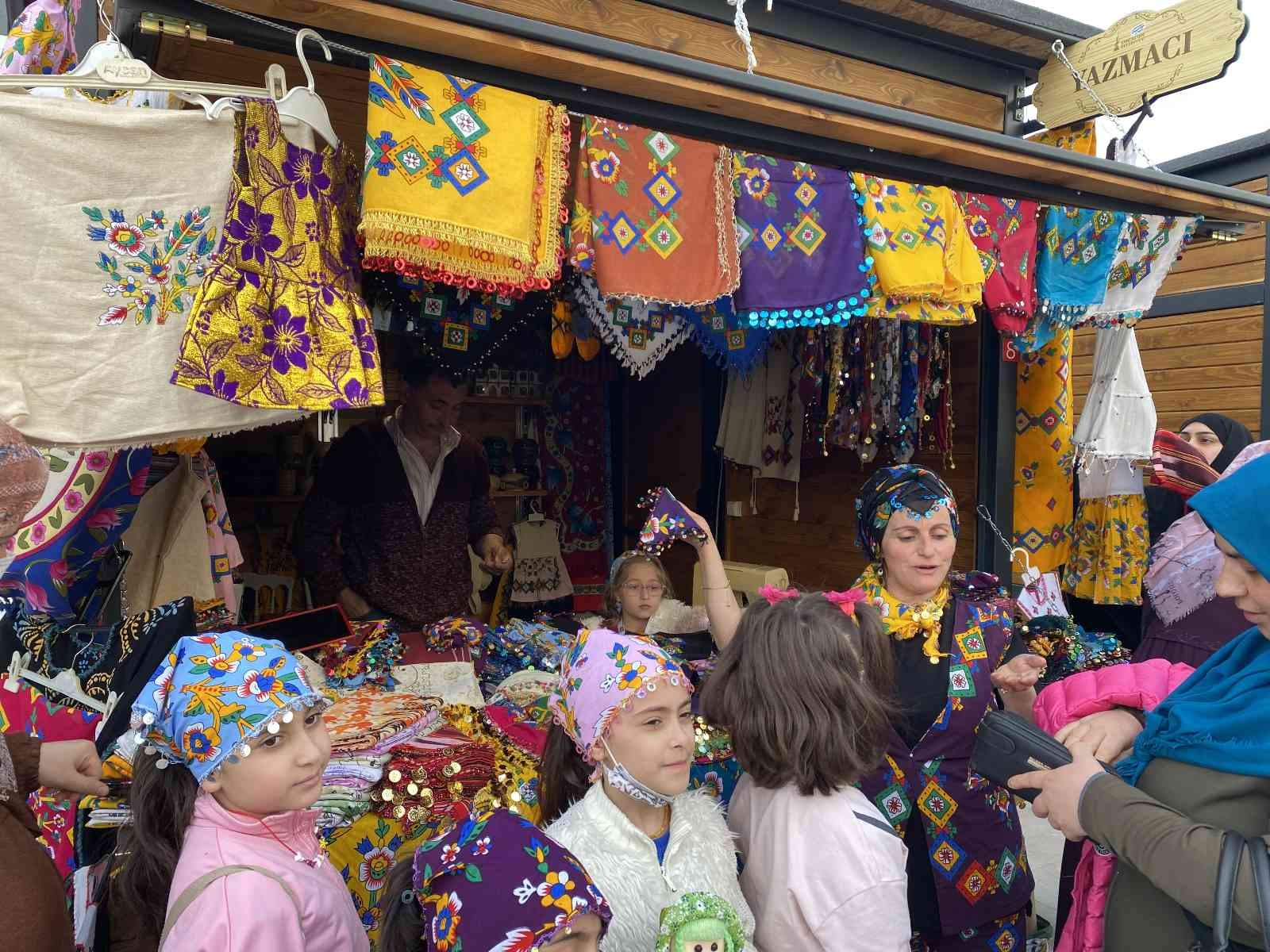 Sancaktepe’de Ramazan ayı boyunca açık olacak Asırlık Lezzetler ve El Sanatları Çarşısı’nın açılışı, Ramazan ayının ilk günü Belediye Başkanı ...