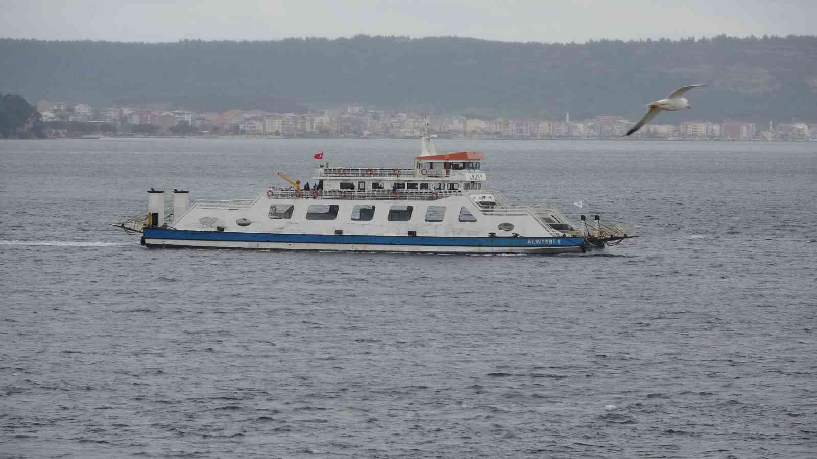 Çanakkale’de, Bozcaada’ya yapılması planlanan bazı feribot seferleri olumsuz hava şartları nedeniyle iptal edildi. Çanakkale Boğazı ve adalar ...