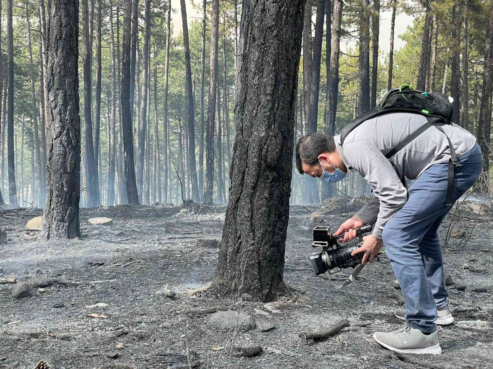 Bursa’da 2 saat önce başlayan orman yangını kısmen kontrol altına alındı. Ekipler çalışmalarını sürdürüyor. Osmangazi ilçesine bağlı Karaıslah ...