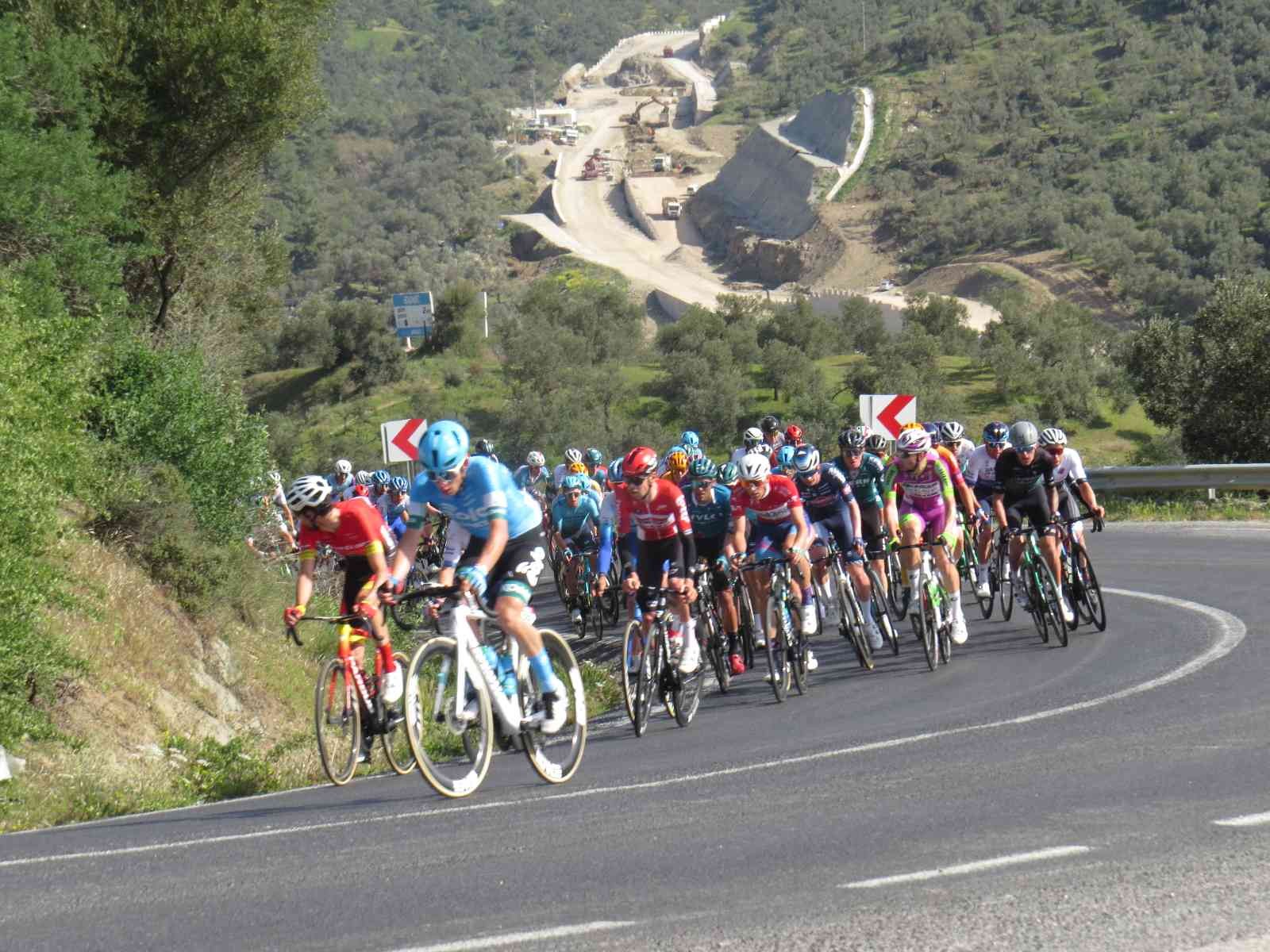 Cumhurbaşkanlığı himayelerinde, Türkiye Bisiklet Federasyonu tarafından düzenlenen 57. Cumhurbaşkanlığı Türkiye Bisiklet Turu’nun (Tour of ...