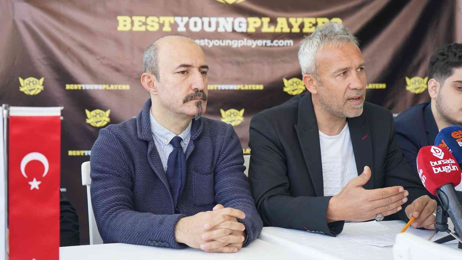 TSYD Bursa Şubesi önemli bir tanıtıma ev sahipliği yaptı. Futbolun yeni yıldızlarının sahne alacağı Best Young Players kampı 18-22 Mayıs ...