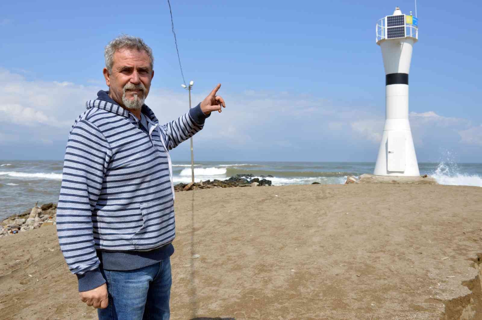 Sakarya Nehri’nin Karadeniz ile buluştuğu noktada da etkisini gösteren erozyonu bölgede tehdit oluşturmaya devam ediyor. Oluşan tahribatın yarım ...