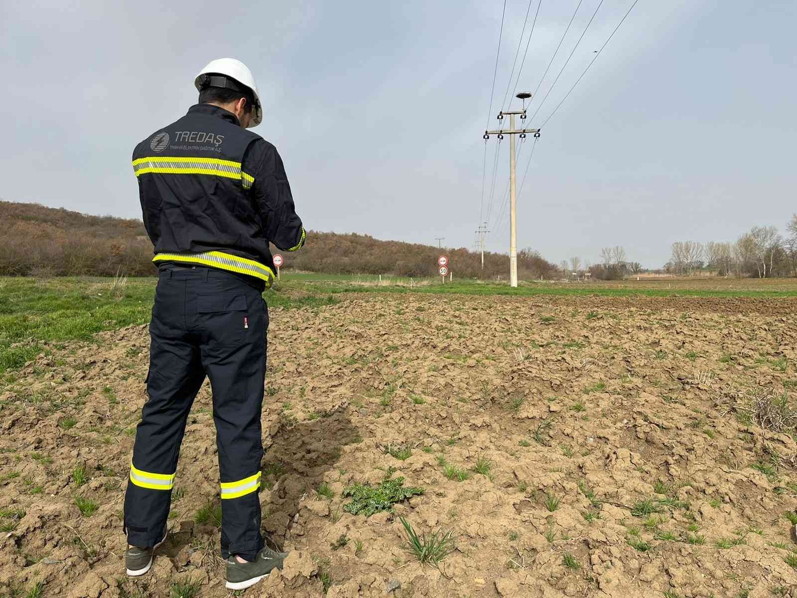 Trakya Elektrik Dağıtım A.Ş. (TREDAŞ), mevsimsel göçlerini yerine getirmek için bölgeye gelecek leyleklerin güvenlikleri için bakım ihtiyaçlarını ...