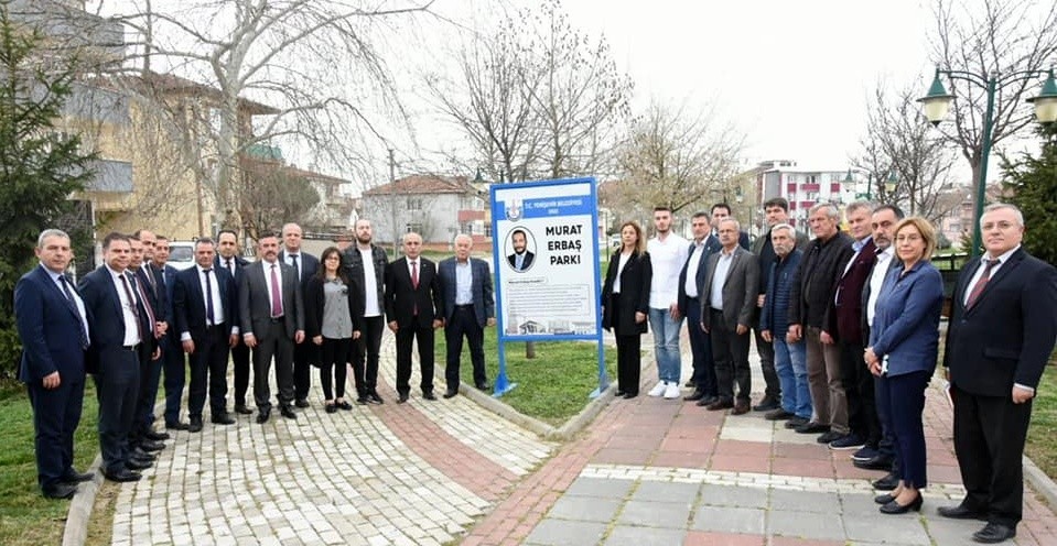 Bursa’nın Yenişehir ilçesinde geçtiğimiz yıl hayatını kaybeden ilçenin sevilen simalarından meclis üyesi Murat Erbaş’ın ismi parka verildi ...