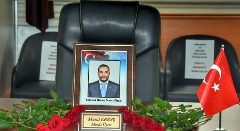 Bursa’nın Yenişehir ilçesinde geçtiğimiz yıl hayatını kaybeden ilçenin sevilen simalarından meclis üyesi Murat Erbaş’ın ismi parka verildi ...