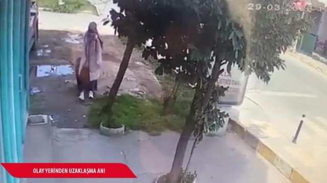 İstanbul Pendik’te 3 aylık bebeğini sokağa terk ettiği gerekçesiyle gözaltına alınan ve çıkarıldığı mahkemece tutuklanan Ebru S.’nin Kocaeli’nin ...