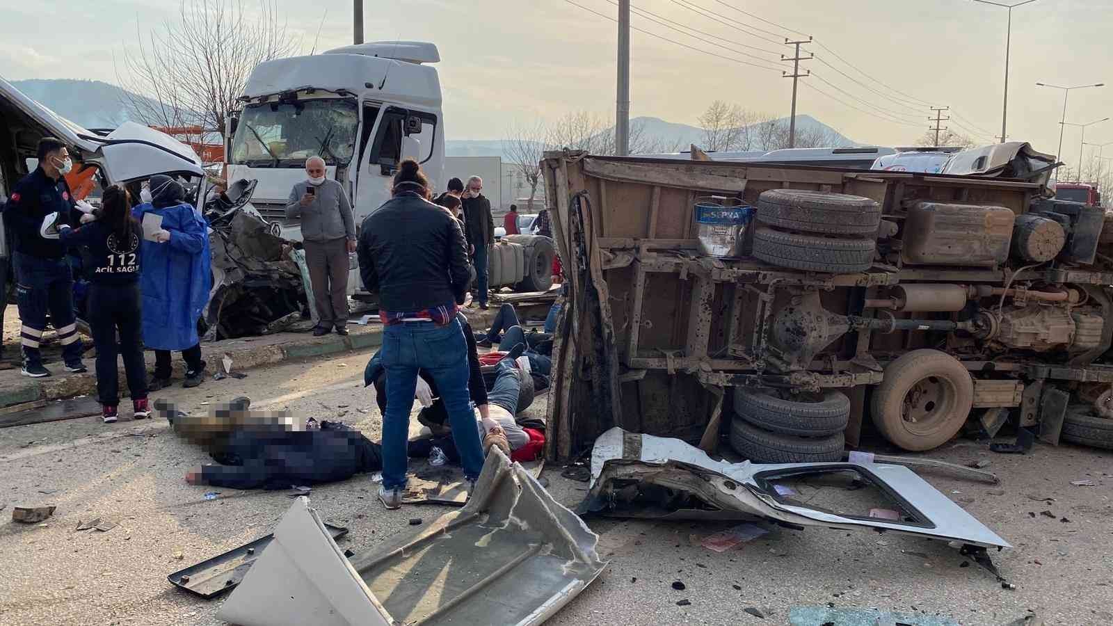 Bursa’nın Kestel ilçesinde 4 kişinin öldüğü, 22 kişinin yaralandığı trafik kazasına ilişkin açılan davada tutuklu yargılanan tır şoförü, "Kaza ...