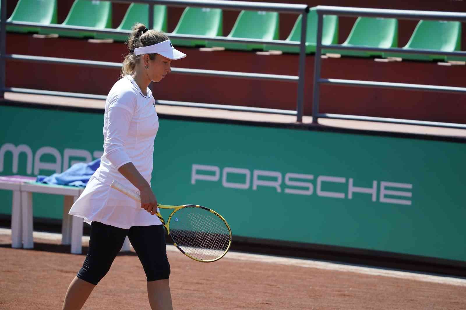 TTF İstanbul Tenis Merkezi’nde düzenlenen TEB BNP Paribas Tennis Championship İstanbul turnuvasında ilk tur maçları tamamlandı. Milli tenisçiler ...