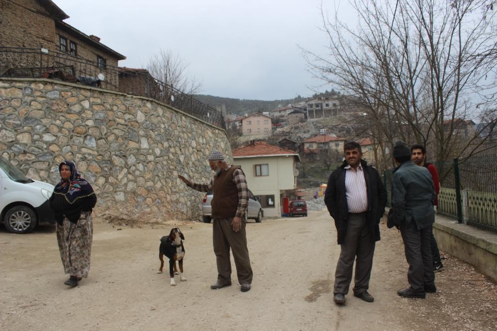 Bursa’da bulunan bir köyde 600 yıldır davul çalınmıyor. Keles ilçesinin Dedeler köyü sâkinleri tam 600 yıldır Ramazan ayında ve başka günlerde ...