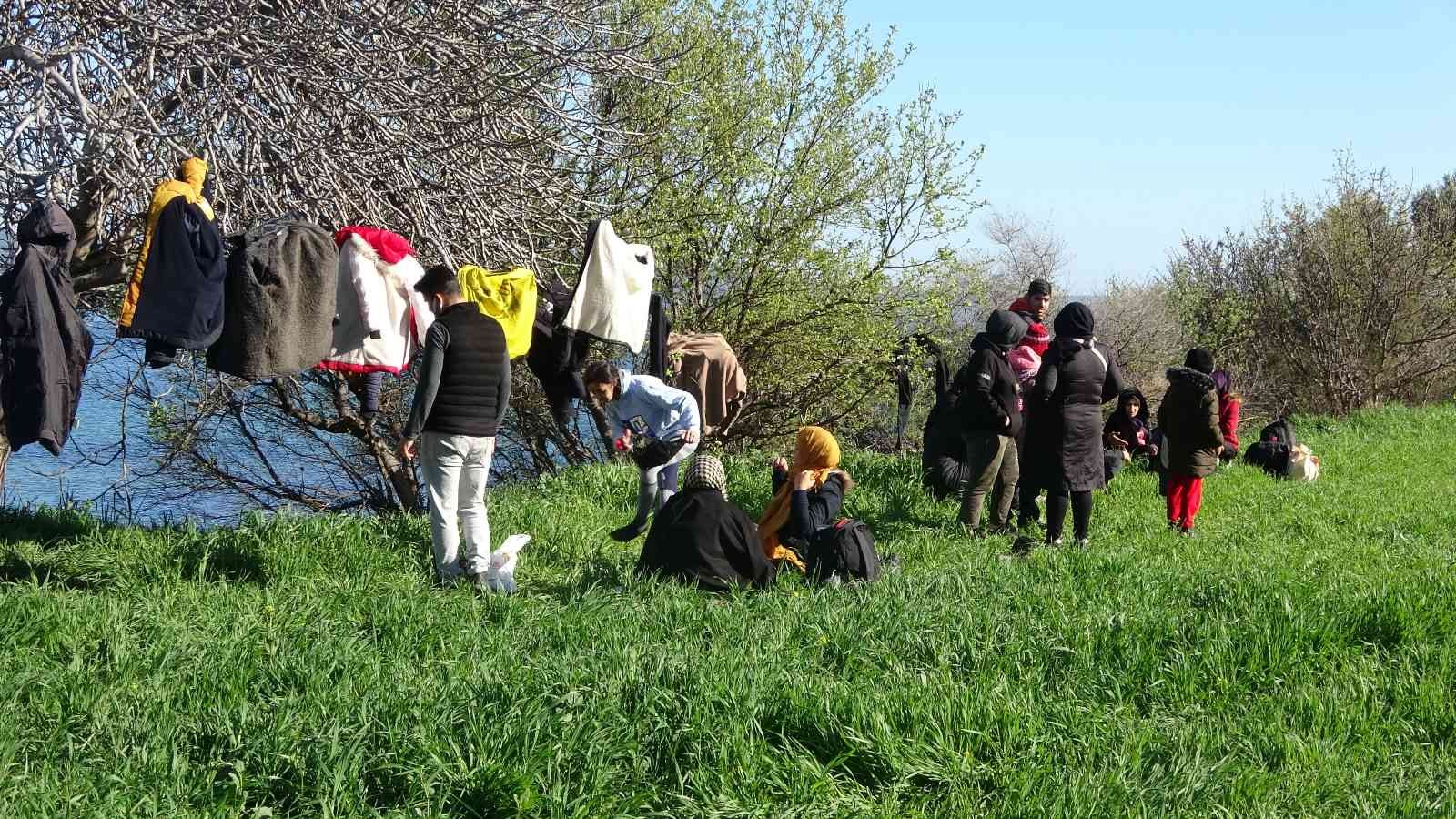 Çanakkale’de, jandarma ve Sahil Güvenlik ekiplerinin ortaklaşa düzenlediği operasyonda 123 düzensiz göçmen ve 2 organizatör yakalandı. Umuda ...