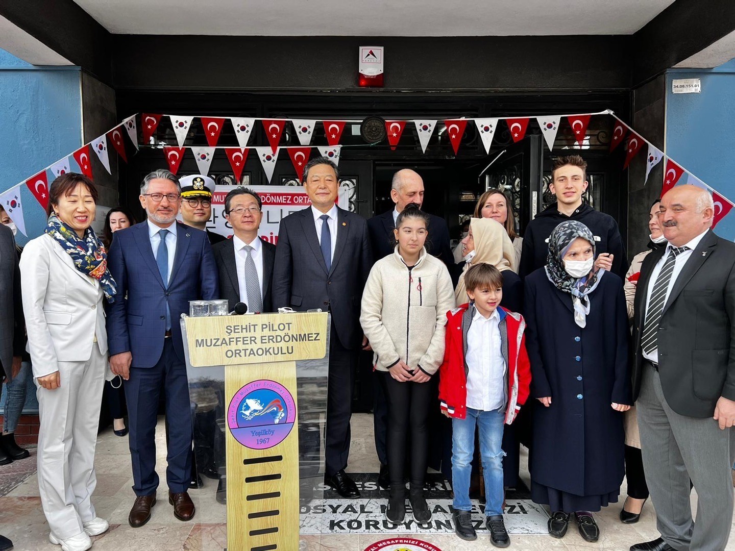 Kore Cumhuriyeti Vatanseverler ve Gaziler Bakanlığı, 31 Mart tarihinde Türk Hava Kuvvetleri mensubu Şehit Muzaffer Erdönmez’i ’Kore Savaşı Nisan ...