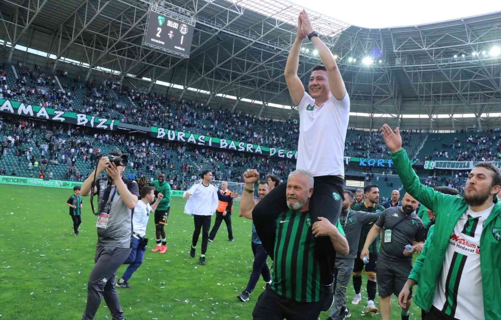 Spor Toto 1. Lig’in 34. haftasında Kocaelispor, sahasında karşılaştığı Manisa Futbol Kulübü’nü 2-1’lik skorla mağlup etti. Maçtan dakikalar 13 ...