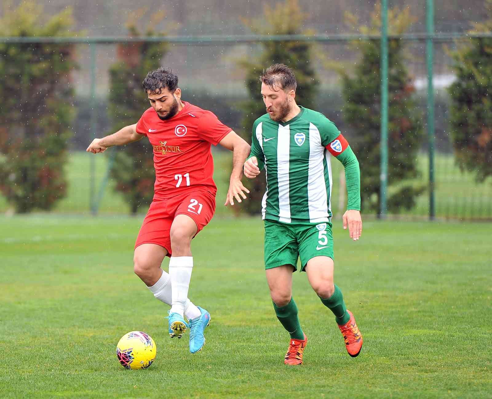 Türkiye İşitme Engelliler Spor Federasyonu (TİESF) bünyesinde faaliyet gösteren İşitme Engelliler Milli Futbol Takımı, 1-15 Mayıs’ta Brezilya’da ...