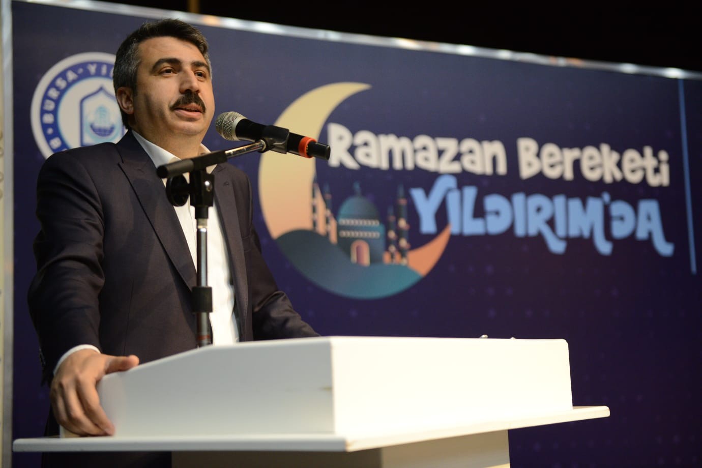 Yıldırım Belediyesi’nin düzenlediği, Edebiyatçı Yazar Hayati İnanç ile ‘Can Veren Pervaneler’ konferansı büyük ilgi gördü. Yıldırım Belediyesi ...