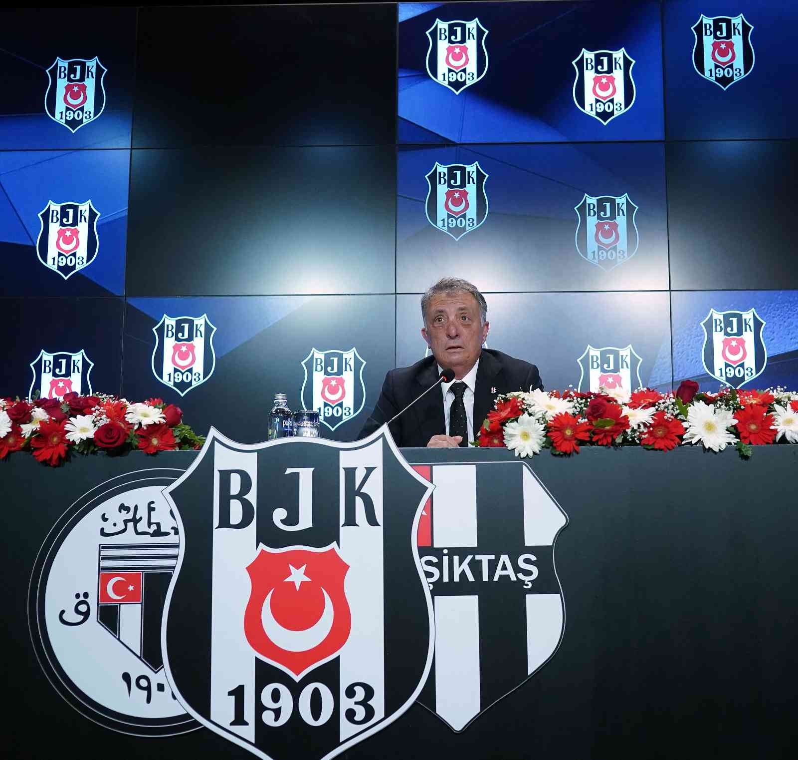 Beşiktaş Kulübü Başkanı Ahmet Nur Çebi, gündeme ilişkin açıklamalarda bulundu ve soruları yanıtladı. Görevde oldukları süre içinde başarılı işler ...