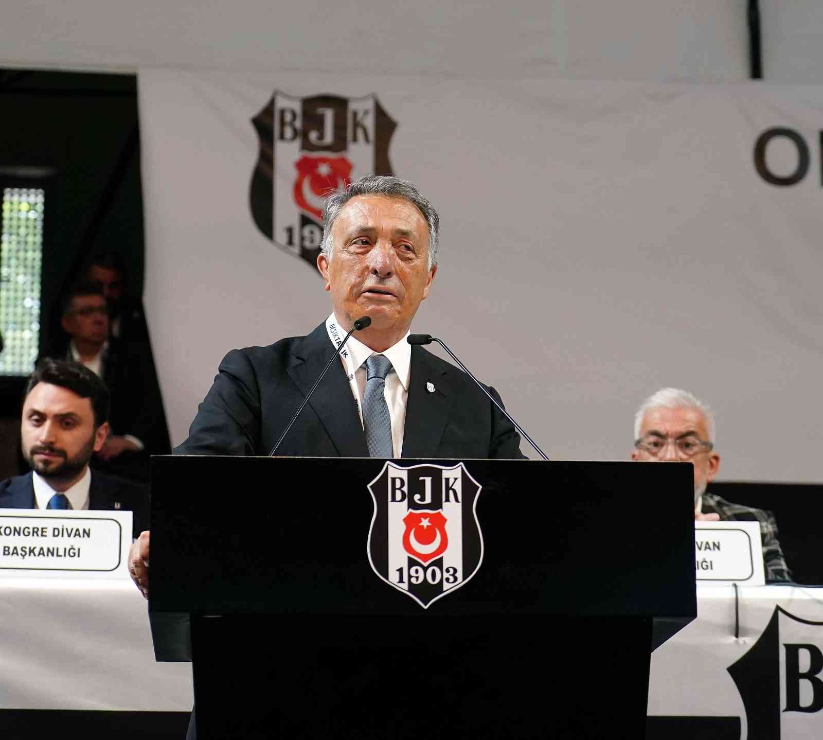 Beşiktaş Başkanı Ahmet Nur Çebi, gerçekleştirilen seçimde çıkan karar ne olursa olsun kendisi ve yönetim kurulunun verilecek her karara saygı ...