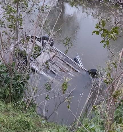 EDİRNE (İHA) – Edirne’de bayram ziyaretine giden aileyi taşıyan otomobilin Tunca Nehri’ne uçtuğu kazada, karı koca hayatını kaybetti, anne ise ...