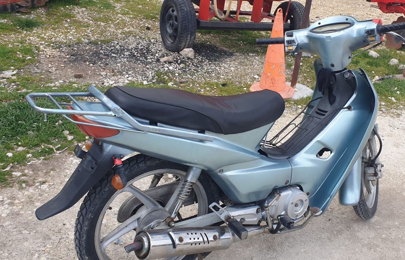 Tekirdağ’da iki motosiklet hırsızı, polis ekipleri tarafından çaldıkları motosikletlerle yakalandı. Edinilen bilgiye göre, Saray İlçe Emniyet ...