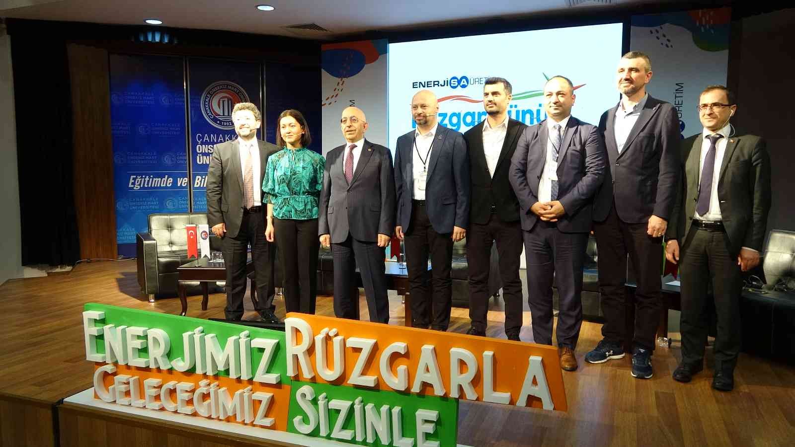 Enerjisa Üretim sponsorluğunda, Çanakkale Onsekiz Mart Üniversitesi’nde (ÇOMÜ) düzenlenen ‘Rüzgar Günü’ etkinliği renkli görüntülere sahne oldu ...