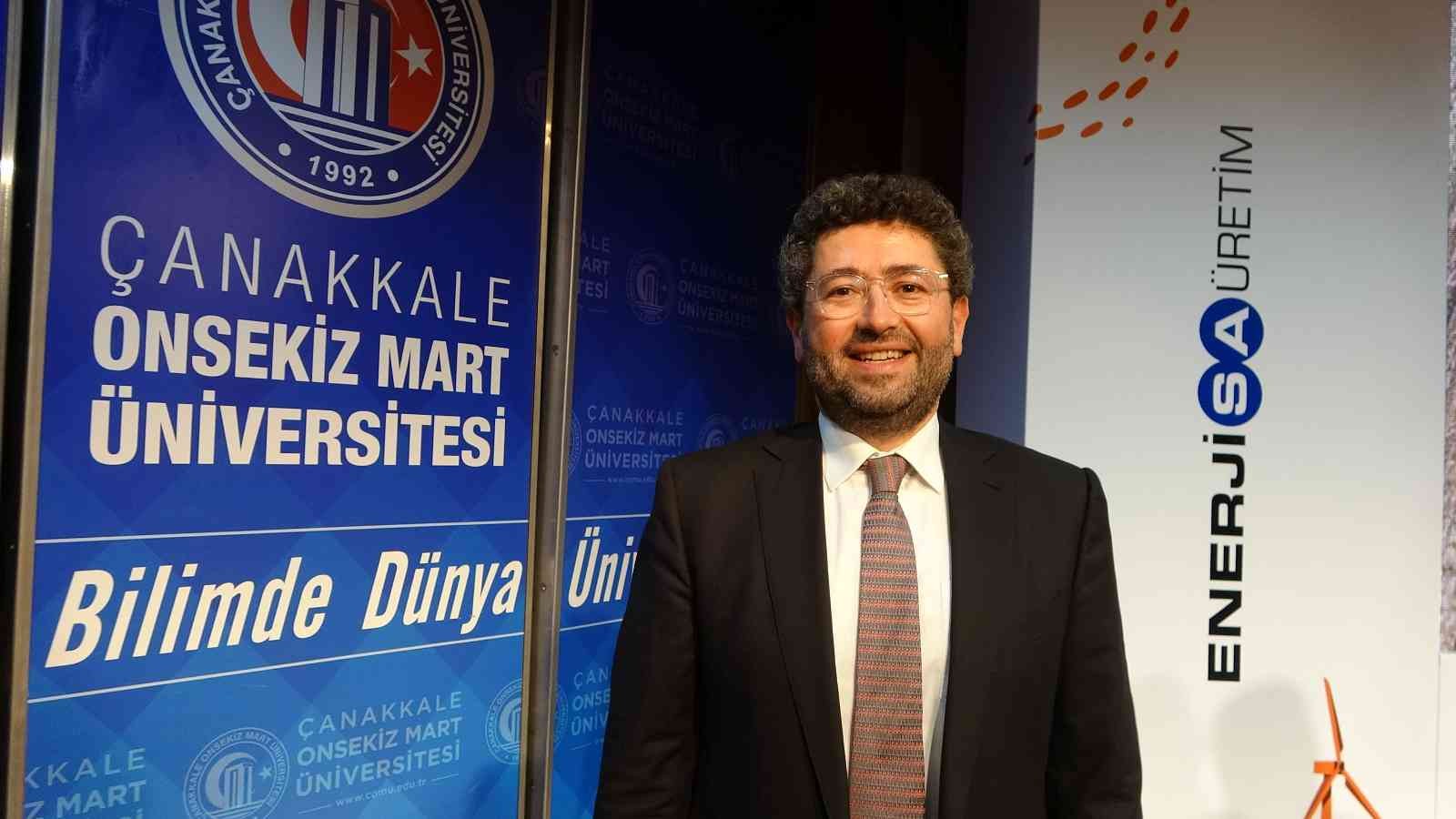 Enerjisa Üretim sponsorluğunda, Çanakkale Onsekiz Mart Üniversitesi’nde (ÇOMÜ) düzenlenen ‘Rüzgar Günü’ etkinliği renkli görüntülere sahne oldu ...