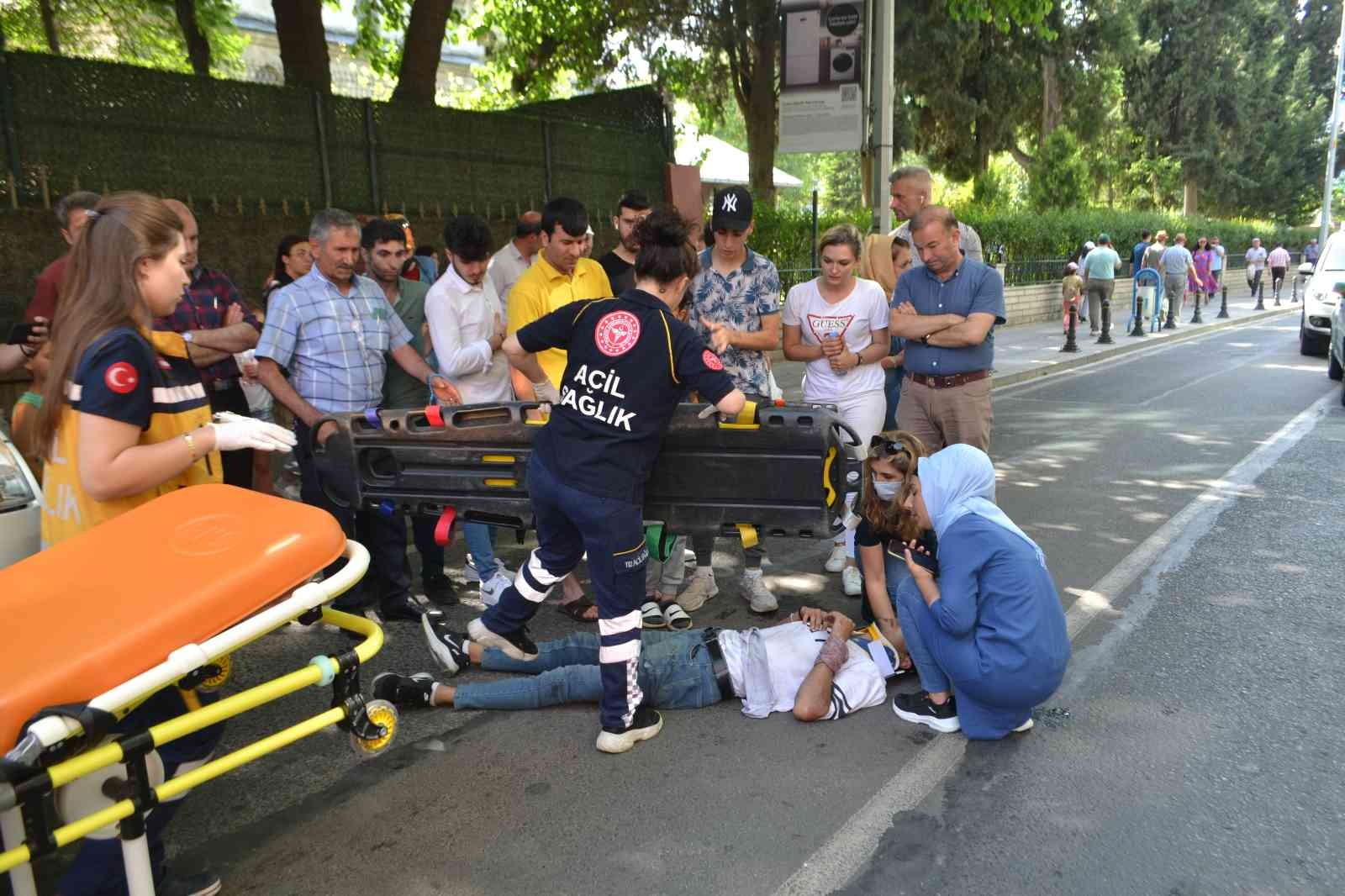 Tekirdağ’ın Çorlu ilçesinde kaza yapan motosikletli kurye yaralandı. Kaza, Cemaliye Mahallesi Salih Omurtak Caddesi üzeri Cumhuriyet Meydanı ...