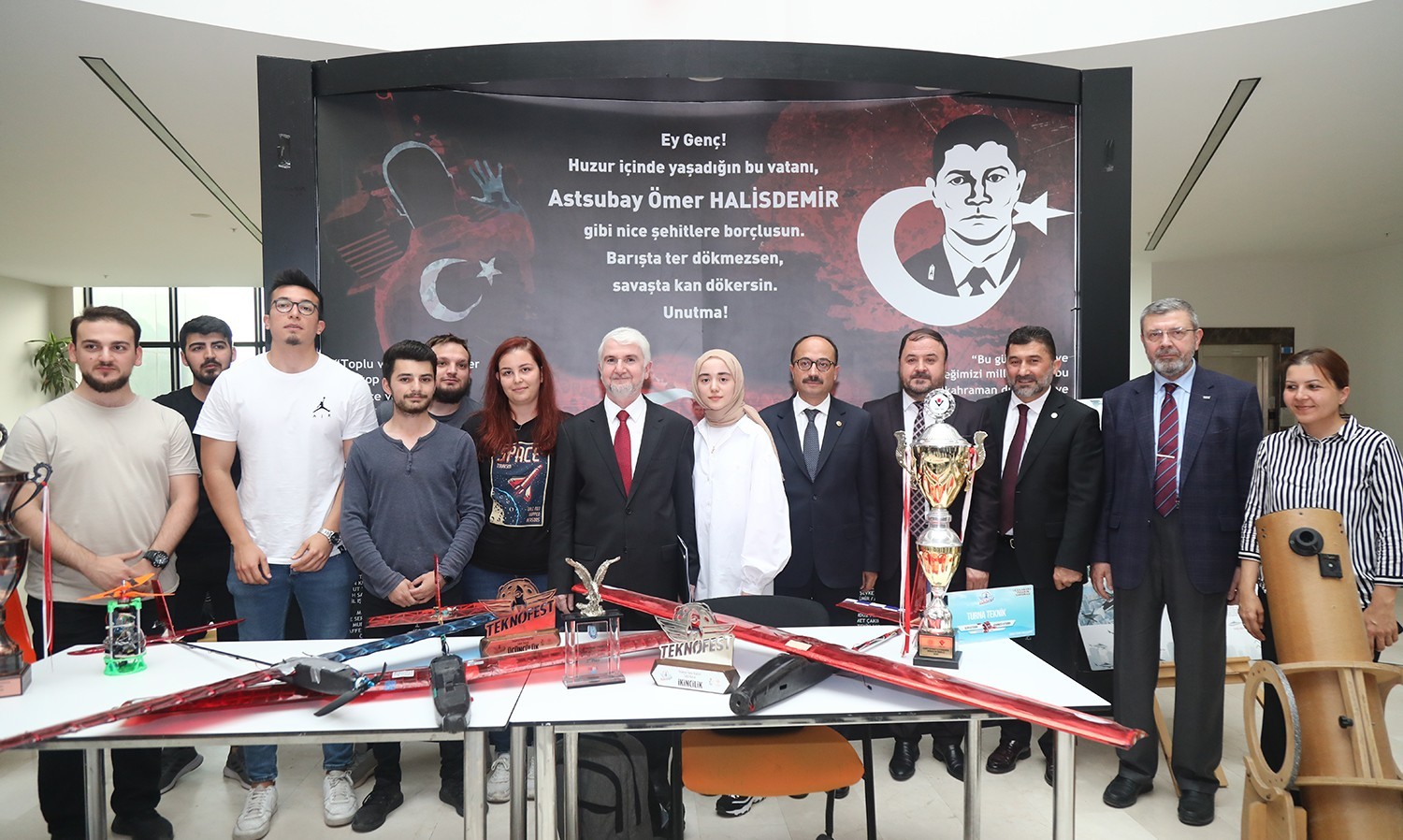 TUSAŞ Motor Sanayii AŞ (TEI) Yönetim Kurulu Başkanı ve Genel Müdürü Prof. Dr. Mahmut Faruk Akşit, dünyadaki her iki uçaktan birine parça ...