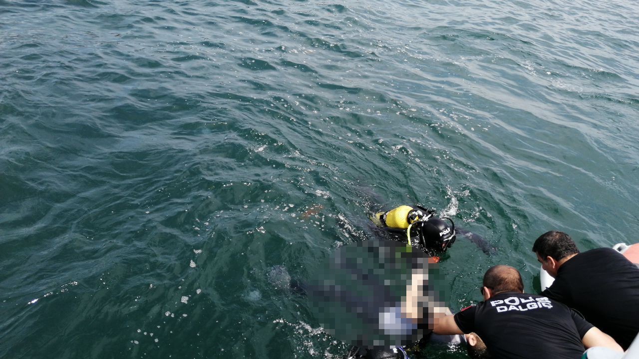 Tekirdağ’da iki gündür kayıp olarak aranan şahıs, yat limanında ölü bulundu. Olay, Tekirdağ’ın Süleymanpaşa ilçesinde bulunan yat limanında ...