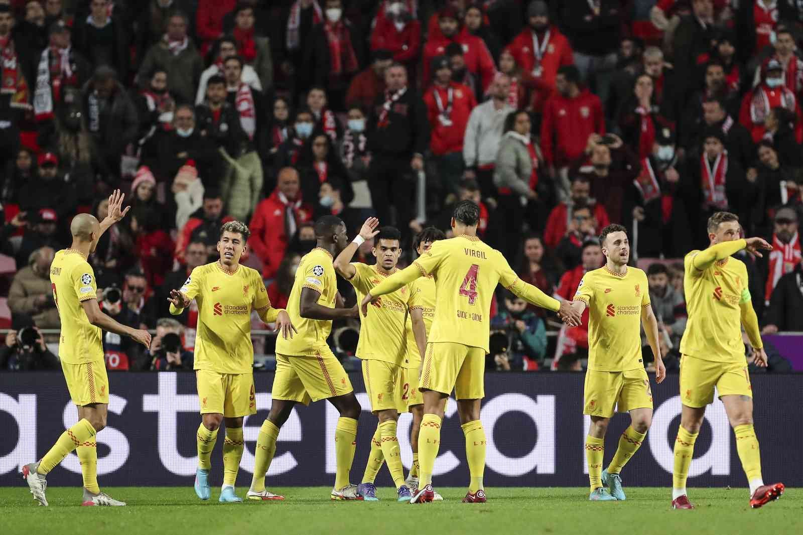 UEFA Şampiyonlar Ligi yarı finalinde Liverpool, geri dönüşe imza attığı maçta Villarreal’i eleyerek tarihinde 10. kez finale yükseldi. Alman ...