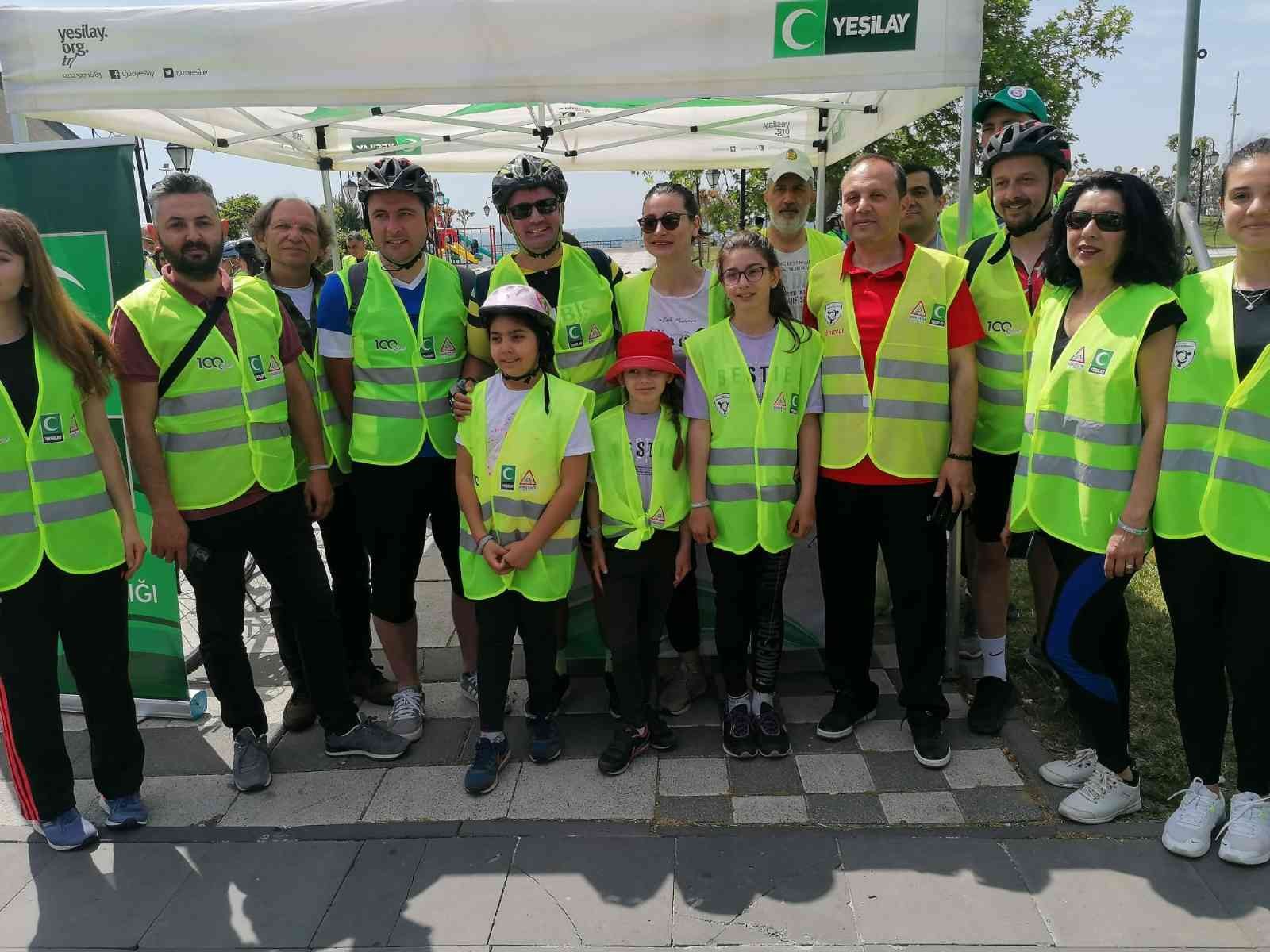 Tekirdağ’da bağımlılıkla mücadele konusunda farkındalık oluşturmak için Yeşilay Bisiklet Turu düzenlendi. Onlarca bisikletçinin renkli anları ...