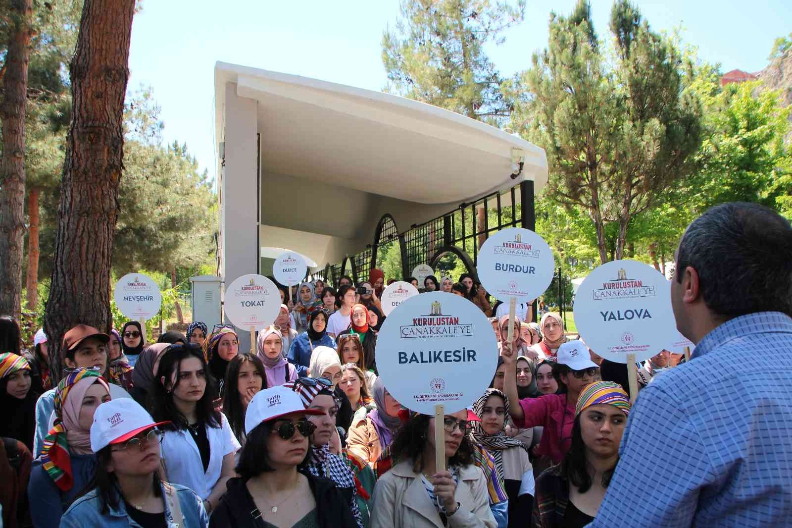 Gençlik ve Spor Bakanlığı Kredi ve Yurtlar Genel Müdürlüğü’nün yürüttüğü projede 81 il ve Kuzey Kıbrıs Türk Cumhuriyeti’nde (KKTC) okuyan ...