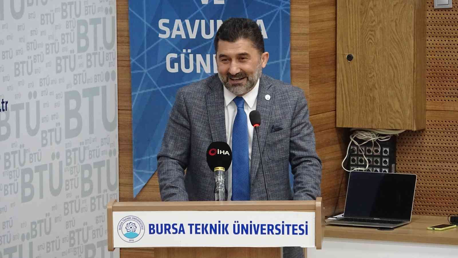 Bursa Teknik Üniversitesi (BTÜ) Uzay, Havacılık ve Savunma Sanayi Topluluğunca düzenlenen ‘BTÜ Havacılık ve Savunma Günleri’ başladı. Türk ...