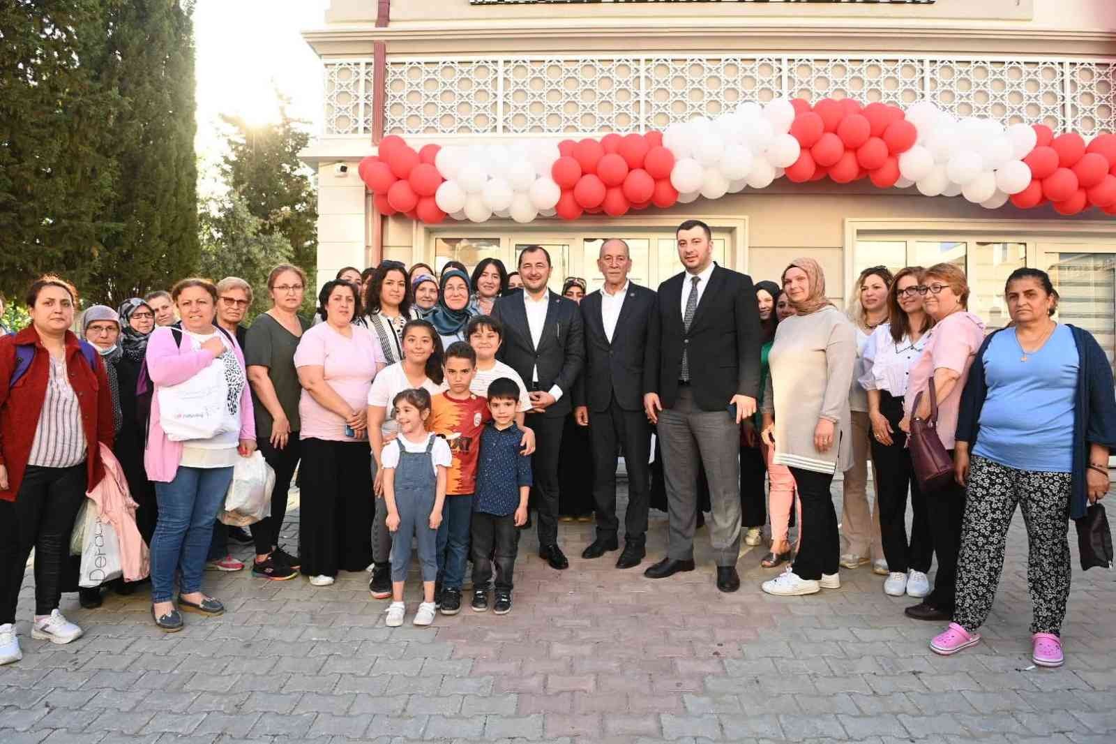 Tekirdağ’da ihbar üzerine gittiği kavgaya müdahale ederken uğradığı silahlı saldırı sonucu şehit olan Çarşı ve Mahalle Bekçisi Gökşen Koşal’ın ...