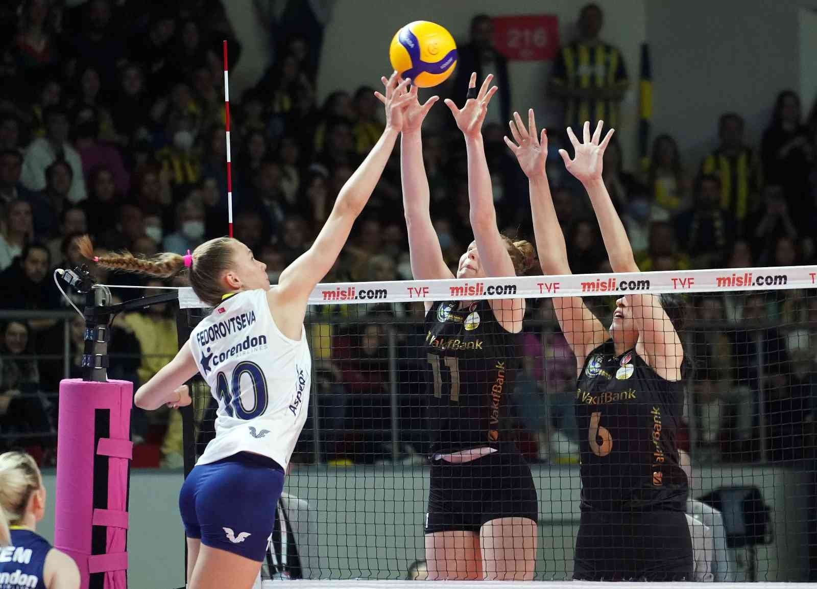 Misli.com Sultanlar Ligi Play-off Final Etabı 5. ve son maçında VakıfBank yarın Fenerbahçe Opet’i konuk edecek. Kazanan takım sezonu şampiyon ...