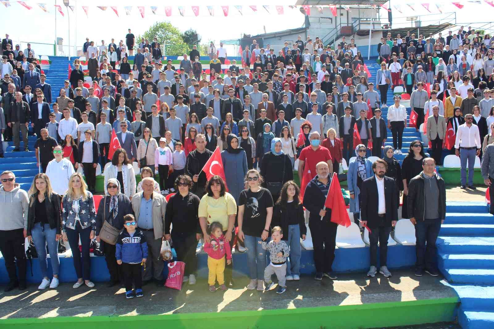 19 Mayıs Atatürk’ü Anma, Gençlik ve Spor Bayramı Tekirdağ’da coşkuyla kutlandı. 19 Mayıs Atatürk’ü Anma, Gençlik ve Spor Bayramı kutlamaları ...