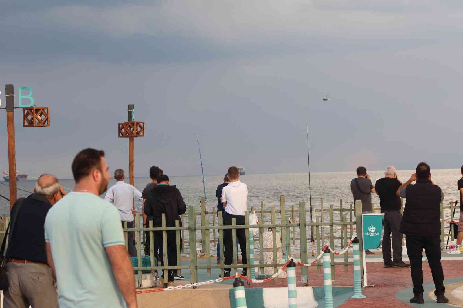 Türk Hava Kuvvetlerinin akrobasi ekibi SOLOTÜRK, Kiraz Festivali’nde yapacağı gösteri öncesinde yaptığı prova uçuşları ile izleyenlere heyecan ...