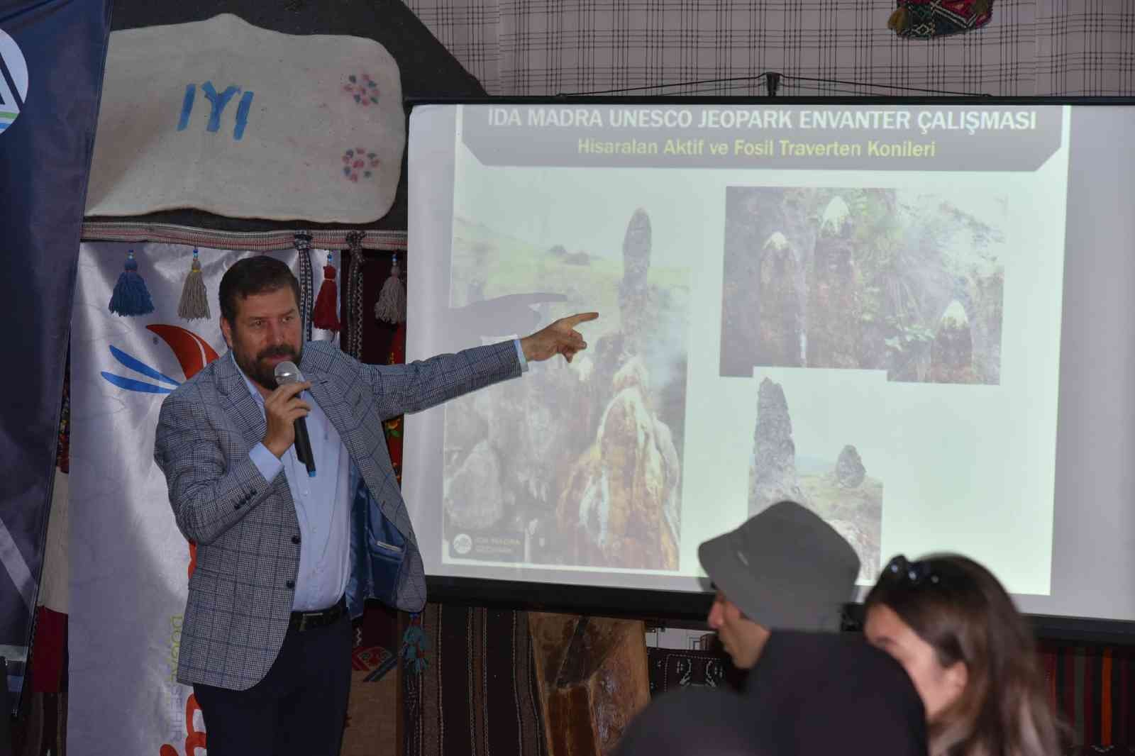 Türkiye’de UNESCO’ya aday gösterilen İDA-MADRA Jeoparkı üniversitelerin arazi eğitimlerinde gözde mekanlarından biri haline geldi. Çanakkale ve ...